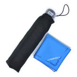 父の日 ギフト プレゼント 折りたたみ傘 いつもありがとうの刻印入 ハンカチ付 (雨の日が楽しみになるギフトセット) y180069