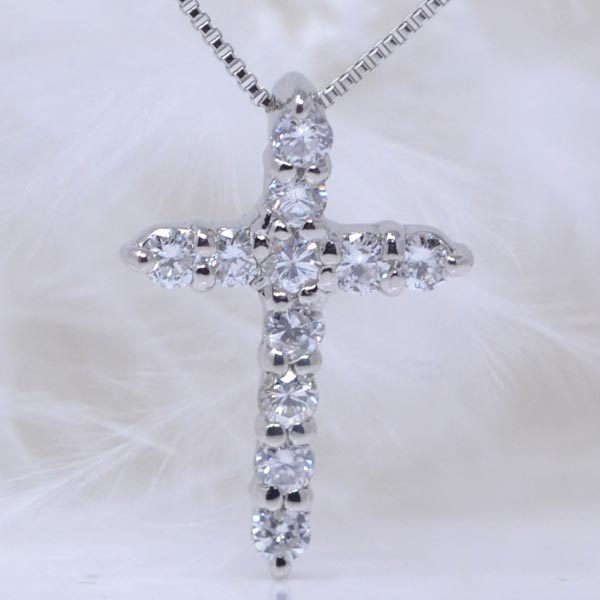 徳力本店 公式】[Pt850 クロスペンダントネックレス]<br>Pt プラチナ  