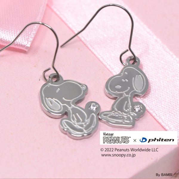 Vintage PEANUTS × phiten ファイテン 靴を履いたスヌーピー