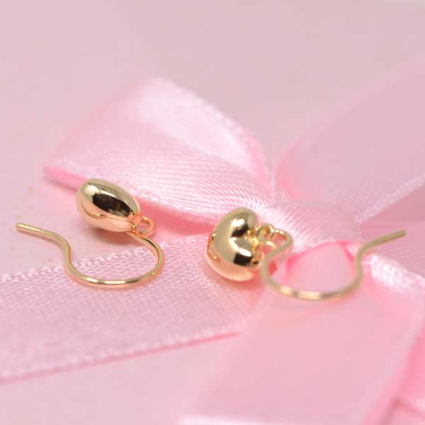 K18.ぷっくりハートの揺れるピアス K18ぷっくりハートピアス