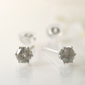 プラチナ・ダイヤモンド・ピアス0.3Ct y070042