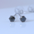 プラチナ ブラックダイヤモンド  0.3ct  シンプルピアス