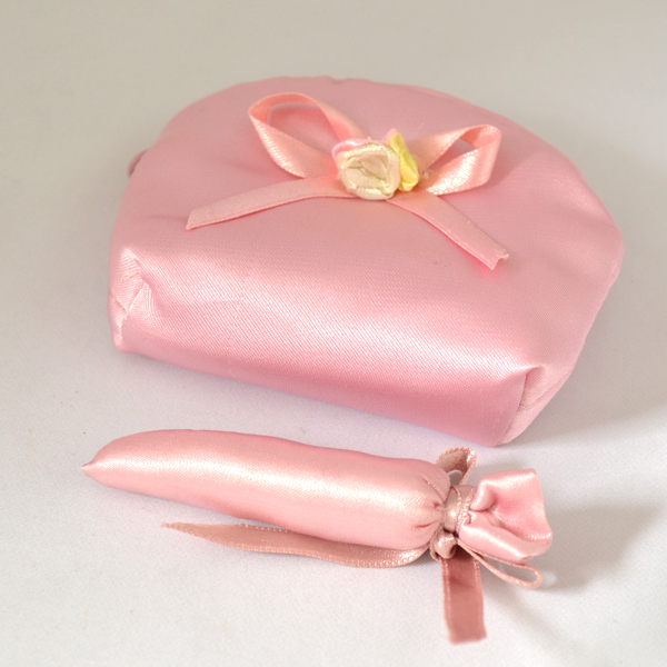 ピンク　お花　リボン　ジュエリーポーチ　指輪差し付