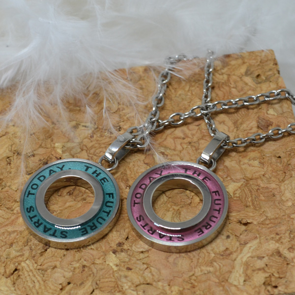 チタン ネックレス ファイテン fe-fe phiten フェフェ サークル ペンダント ペア ネックレス（未来は今日から始まる） FP-04 , FP-06 y170125