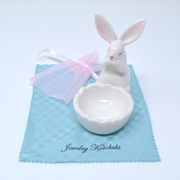 かわいい ウサギ ジュエリー入れ ポーチ  プチギフト ピンク 耳の オシャレ うさぎ お磨きクロス 3点セット