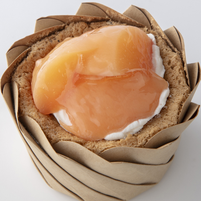 シフォンケーキ　白桃