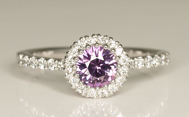 パープルサファイヤ(パープル・サファイア) 0.61ct Pt900(プラチナ900) リング(指輪) 【 中央宝石研究所 鑑別書付 】 【 送料無料 】