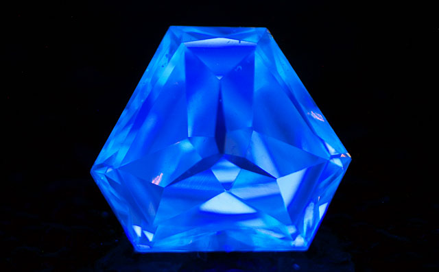 ダイヤモンドルース