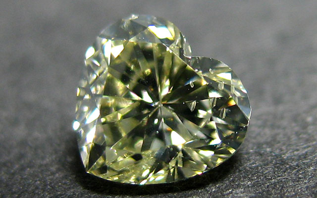 グリーンダイヤモンドルース