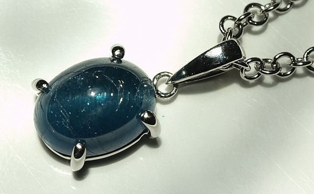 アパタイトキャッツアイペンダントトップ