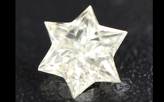 ダイヤモンド ルース 0.328ct 【スター・モディファイド・ブリリアント・カット　六芒星 ( 別名 : ダビデスター、ダビデの星 )】