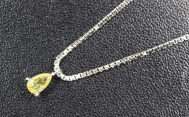 18金ホワイトゴールド ペンダントトップ加工