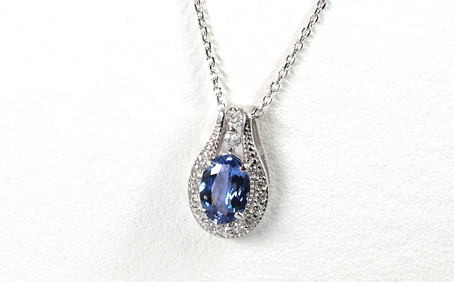 タンザナイト ペンダントネックレス 0.70ct K18WG(18金ホワイトゴールド) 角あずきチェーン( スライドタイプ全長45cm ) 9月1日の誕生日石/12月の誕生石 【 送料無料 】