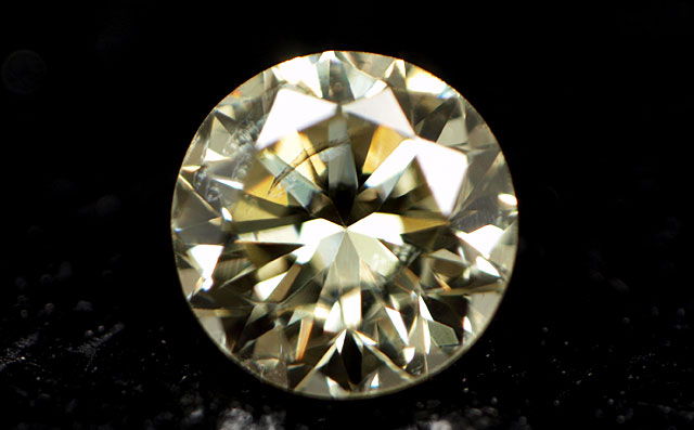 カメレオンダイヤモンドルース