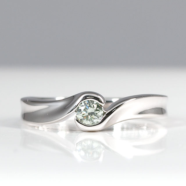 天然グリーンダイヤモンド Pt900リング 0.111ct, Fancy Light Bluish Green (AGT),Fancy Light Green (CGL) SI-2, 【 AGT, 中央宝石研究所 】 TJ04-A0280-010