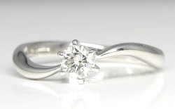 ダイヤモンド リング(指輪) プラチナ900 0.307ct, Iカラー, VS-2, グッド (中央宝石研究所) 婚約指輪(エンゲージリング) 【 送料無料 】