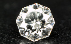 クリスタルムーン ダイヤモンドルース