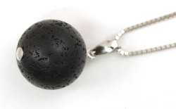 ラァーバ(溶岩) ペンダント・トップ K14WG(14金ホワイトゴールド) (ラーバ/ラーヴァ)【8月24日/5月7日の誕生日石/バースデーストーン】(ネックレス・チェーンは別売りです)