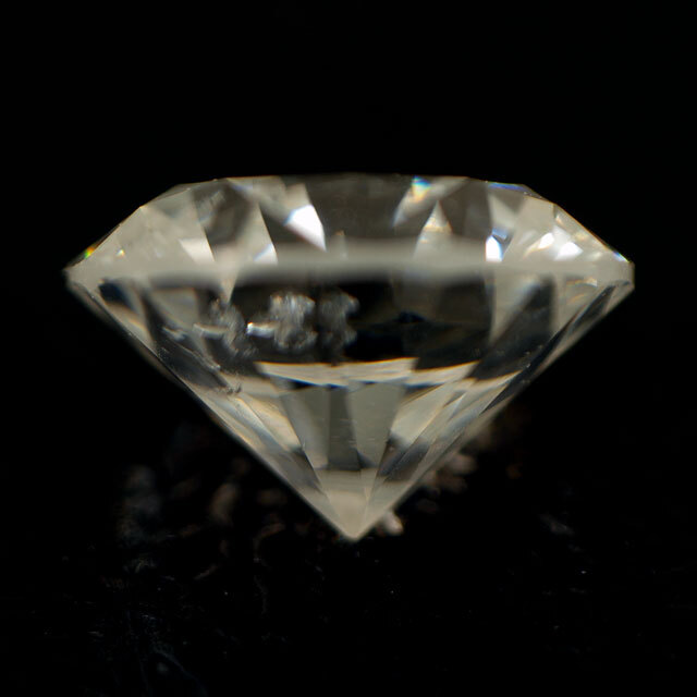 ダイヤモンド！アルファベットAの形！ Gカラー SI1/0.375ct/RT0584/CGL 