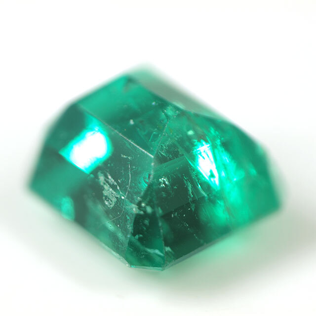 エメラルド ルース(裸石) 0.361ct 日本彩珠宝石研究所ミニ鑑別書付 