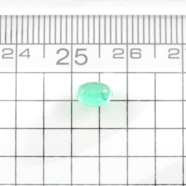 エメラルド ルース 裸石 0 65ct カボションカット 3月17日の誕生日石 5月の誕生石 和名 翠玉 送料無料