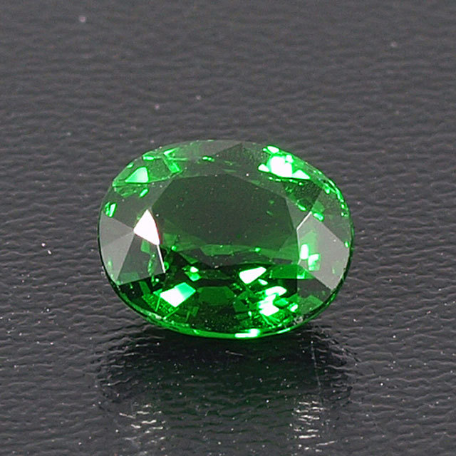 グリーンガーネット ルース 1.384ct ( 透明グリーングロッシュラー 