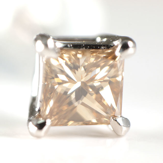 天然ブラウンダイヤモンド 片耳用ピアス ( シングルピアス ) 0.125ct 