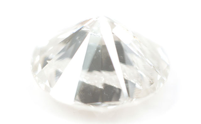 天然ダイヤモンド ルース(裸石) 0.370ct, Gカラー, I-2, Poor 【 中央 