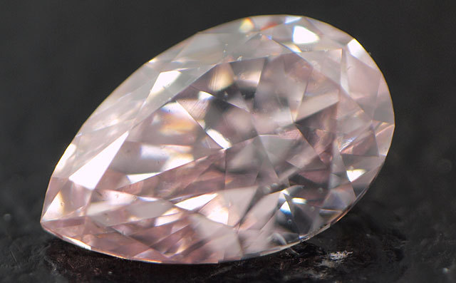 天然ダイヤモンドルース 0.531ct CGLソーティング付き 三角形