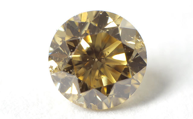 ダイヤモンド ルース 0.089ct 【 蛍光性がオレンジのレアな