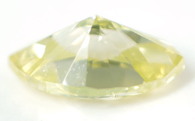 希少な国産蛍光水晶nダイヤモンドタイプ/オマケ付き ダイヤモンド ルース 0.044ct 【 蛍光性が緑色の綺麗なダイヤです 】