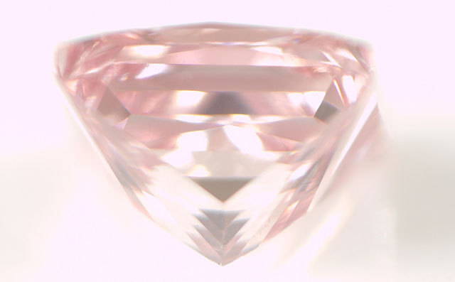 ピンクダイヤモンド ルース 0.121ct, Fancy Pink, VS2, プリンセス 