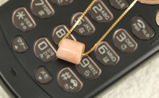 エンジェル・スキン・コーラル (本ボケさんご) K18YG(18金イエロー