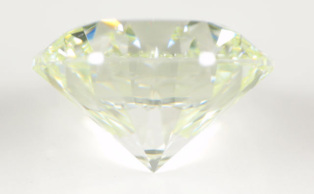 天然グリーンダイヤモンド ルース(裸石) 0.369ct 【蛍光性がストロング 