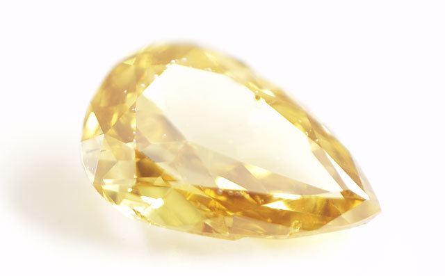 天然イエローダイヤモンド ルース(裸石) 0.093ct,ペアシェイプ 天然イエローダイヤモンド ルース(裸石) 0.093ct,ペアシェイプ