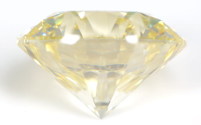 天然イエローダイヤモンド ルース(裸石) 0.550ct, X-Yカラー, VS2 