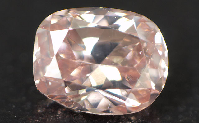 天然ピンクダイヤモンド ルース(裸石) 0.197ct 【 タイプ1-aB型のレア