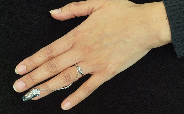 取扱終了】ネイルチップ ( つけ爪 ) 天然ダイヤモンド 0.43ct プラチナ