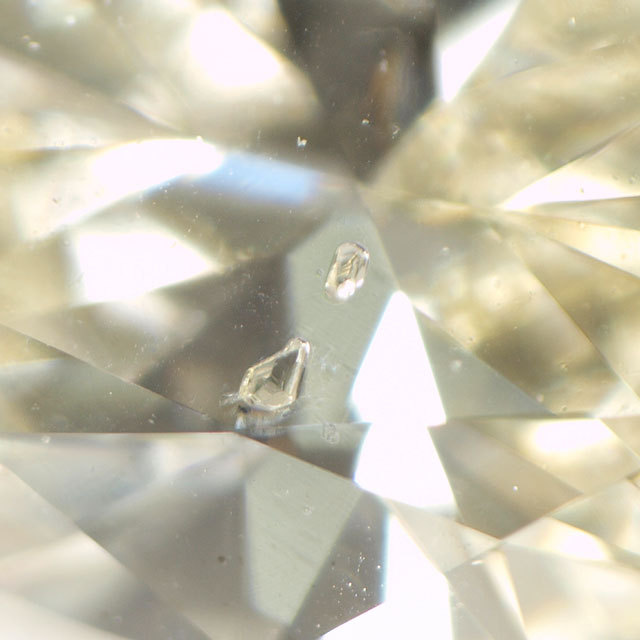 蛍光性 : ストロング・イエロー 】 天然ダイヤモンド ルース 0.500ct M  