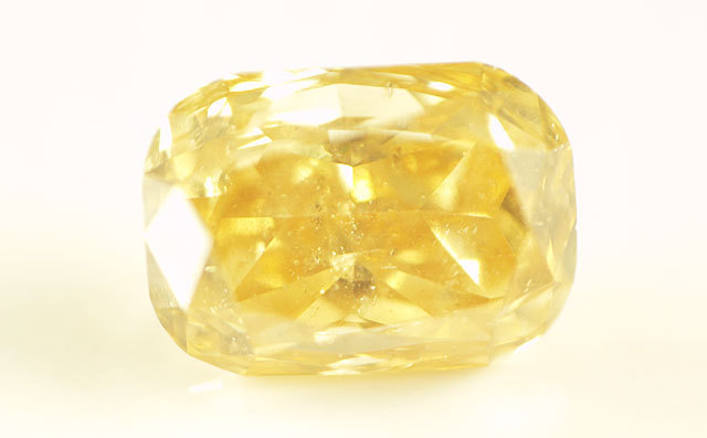 イエローダイヤモンド 0.178ct ルース ソーティング付き イエローダイヤモンド 0.178ct ルース ソーティング付き