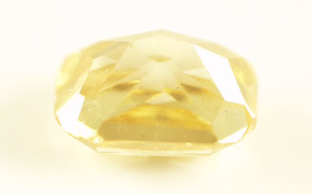 イエローダイヤモンド 0.178ct ルース ソーティング付き イエローダイヤモンド 0.178ct ルース ソーティング付き
