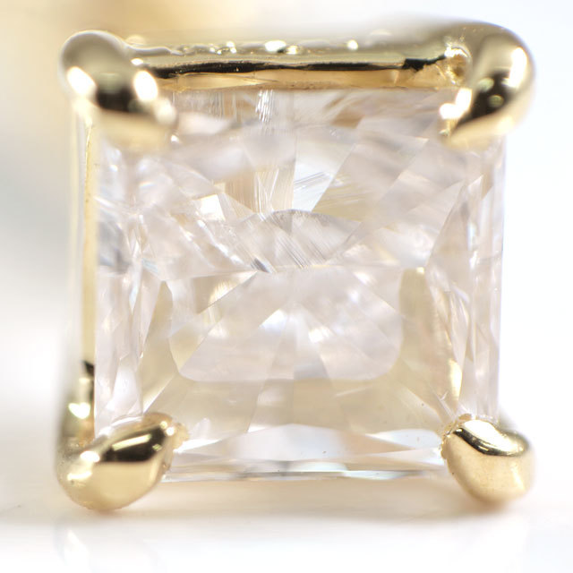 なしなし ピンクダイヤモンド ピアス 片耳用 タイプ2-a型 】 天然ピンクダイヤモンド 片耳用ピアス 0.281ct