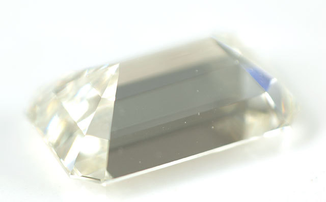 Kカラーダイヤモンド ルース(裸石) 0.323ct, VVS-2, エメラルド