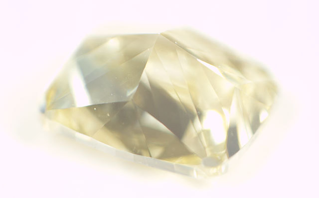 Y-Zカラー 】天然イエローダイヤモンド ルース(裸石) 0.267ct