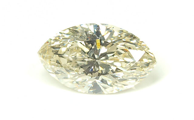 天然イエローダイヤモンド ルース(裸石) 0.849ct 【 蛍光性がベリー
