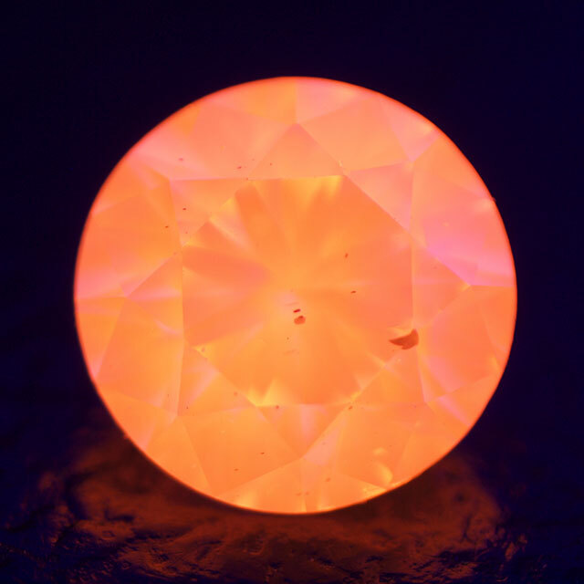 蛍光性： ストロング・レッド 】 天然イエローダイヤモンド 0.18ct 