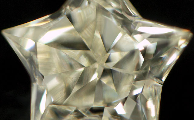 天然ダイヤモンド 五芒星の星型ルース 0.113ct, L, VS1 【スター