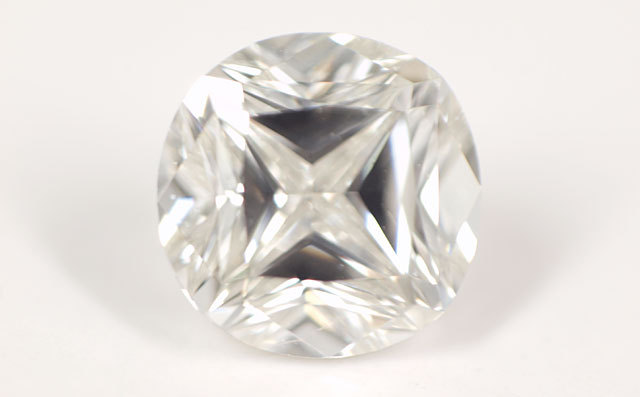 天然ダイヤモンド ルース(裸石) 0.180ct, Gカラー, VVS-2 【四芒星が