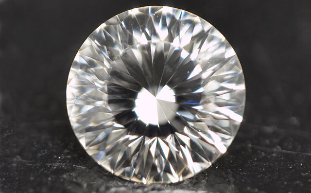 114面体カット 天然ダイヤモンド ルース(裸石) 0.307ct, Fカラー, VS-1 