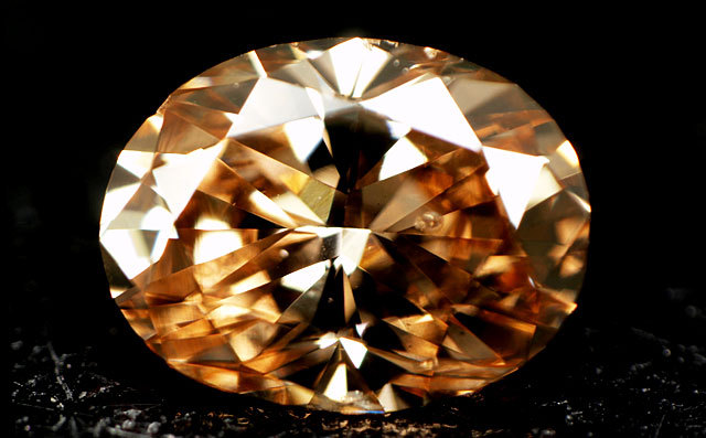 天然ブラウンダイヤモンド ルース(裸石) 0.389ct 【 ガーネットと思わ 